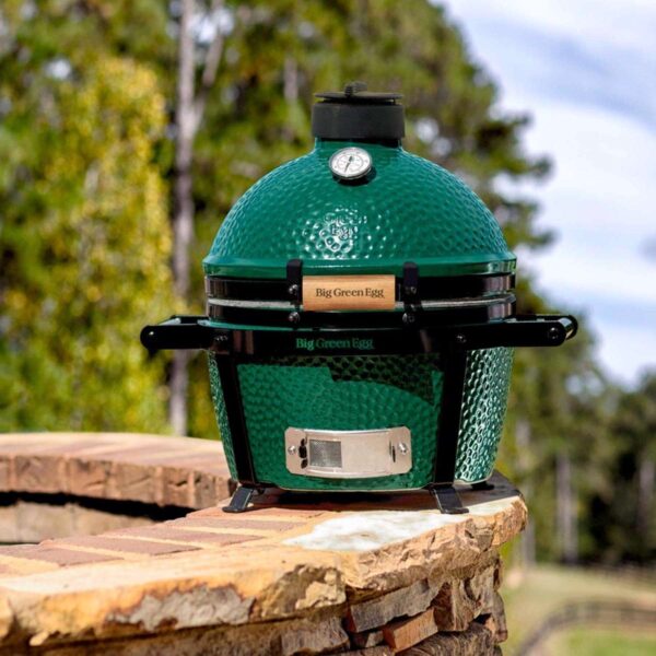 Big Green Egg 13 in. MiniMax Charcoal Kamado Grill and Smoker Green - Image 5