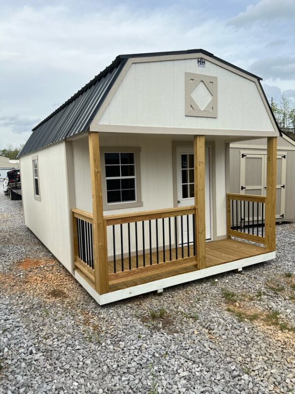 Wood Building Lofted Barn Cabin